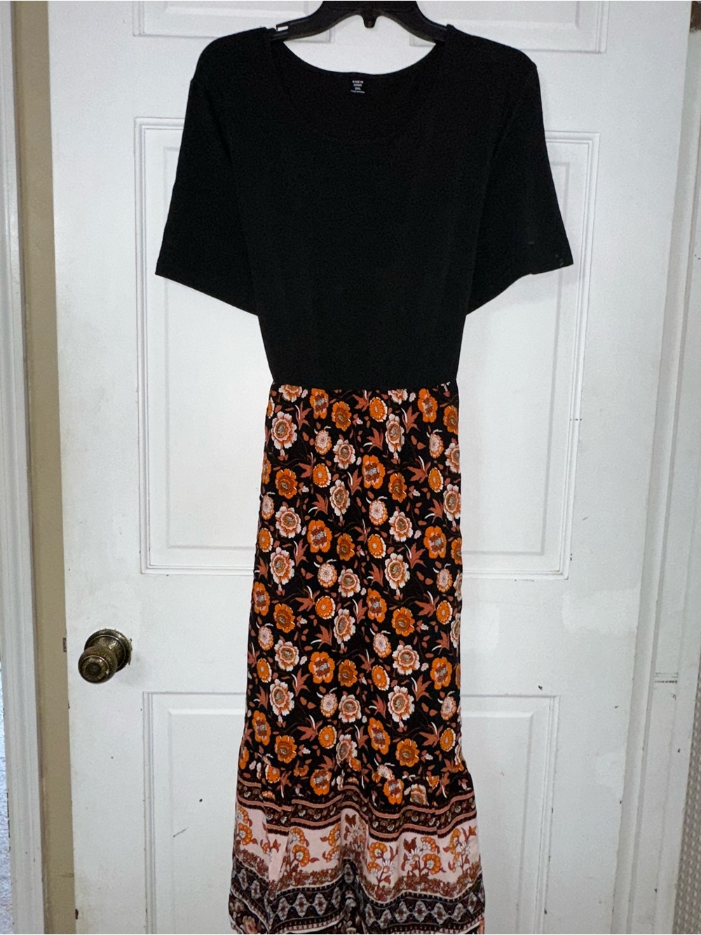 Black & Orange Floral Maxi Dress - Women's XXL